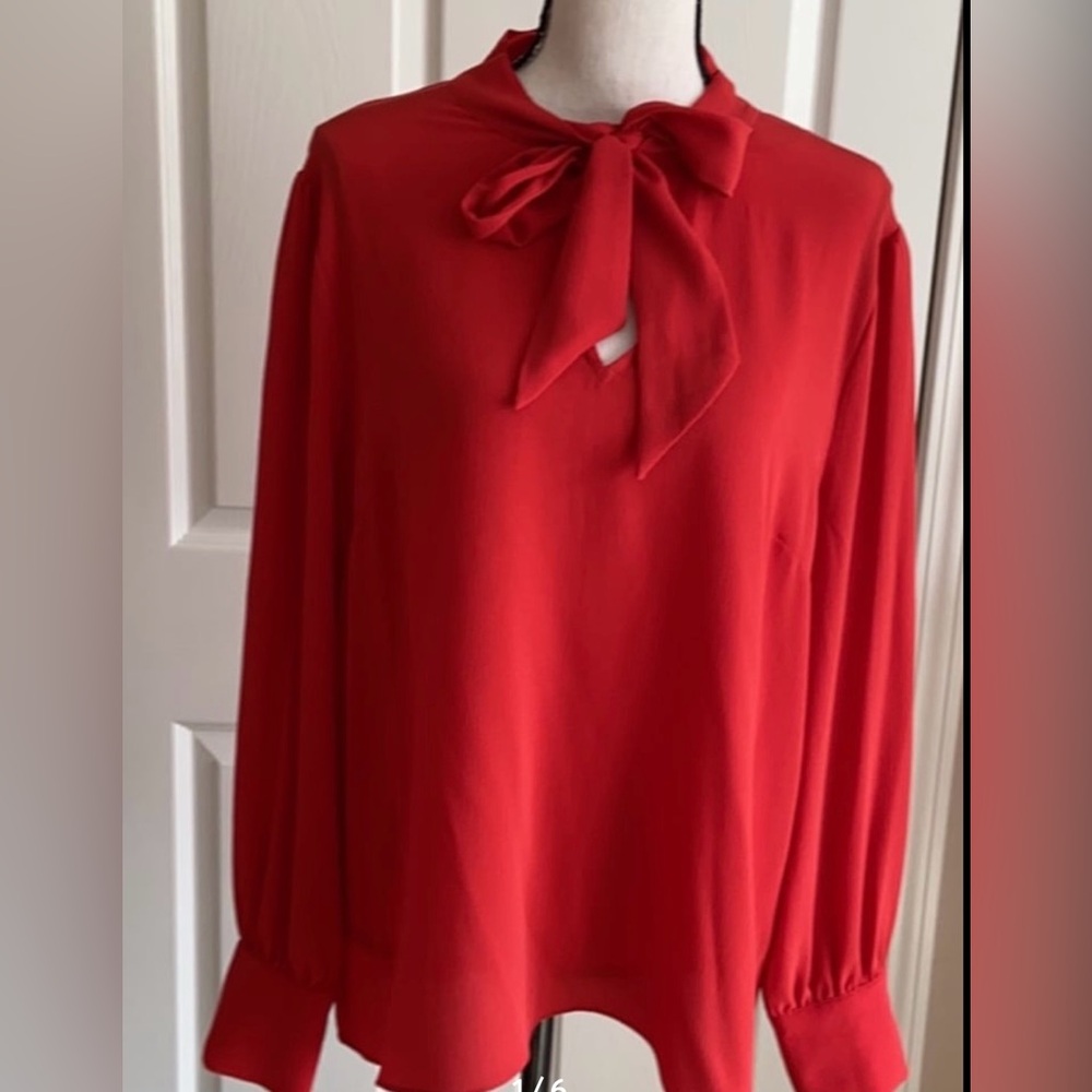 Vince Camuto blouse